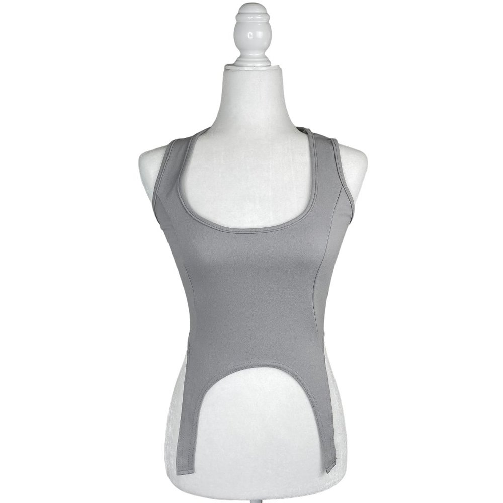 NWT PLT Pretty Little Thing Shape Gray Crepe Curved Hem Corset Crop Top